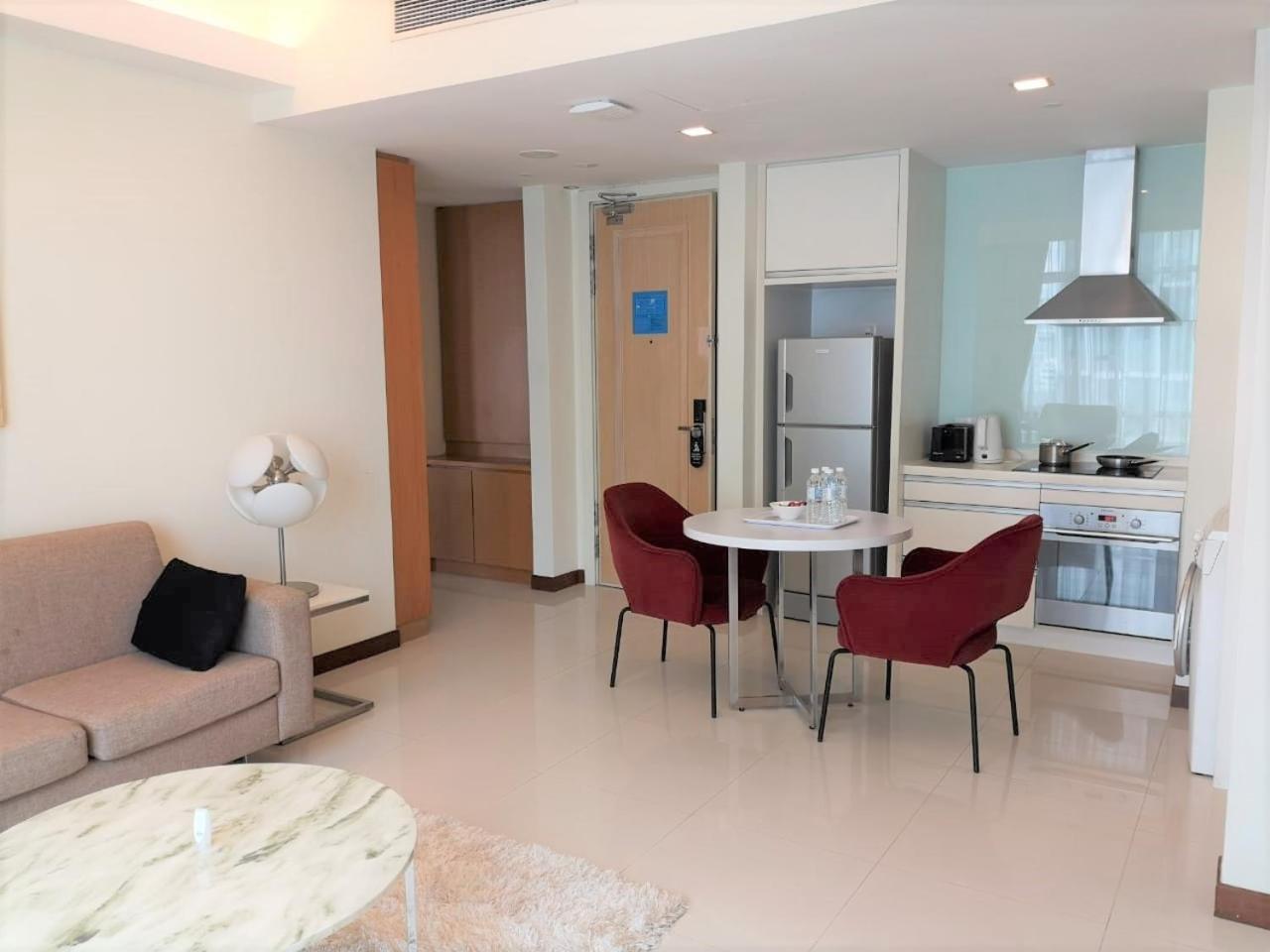 Cormar Suites Kuala Lumpur Rum bild