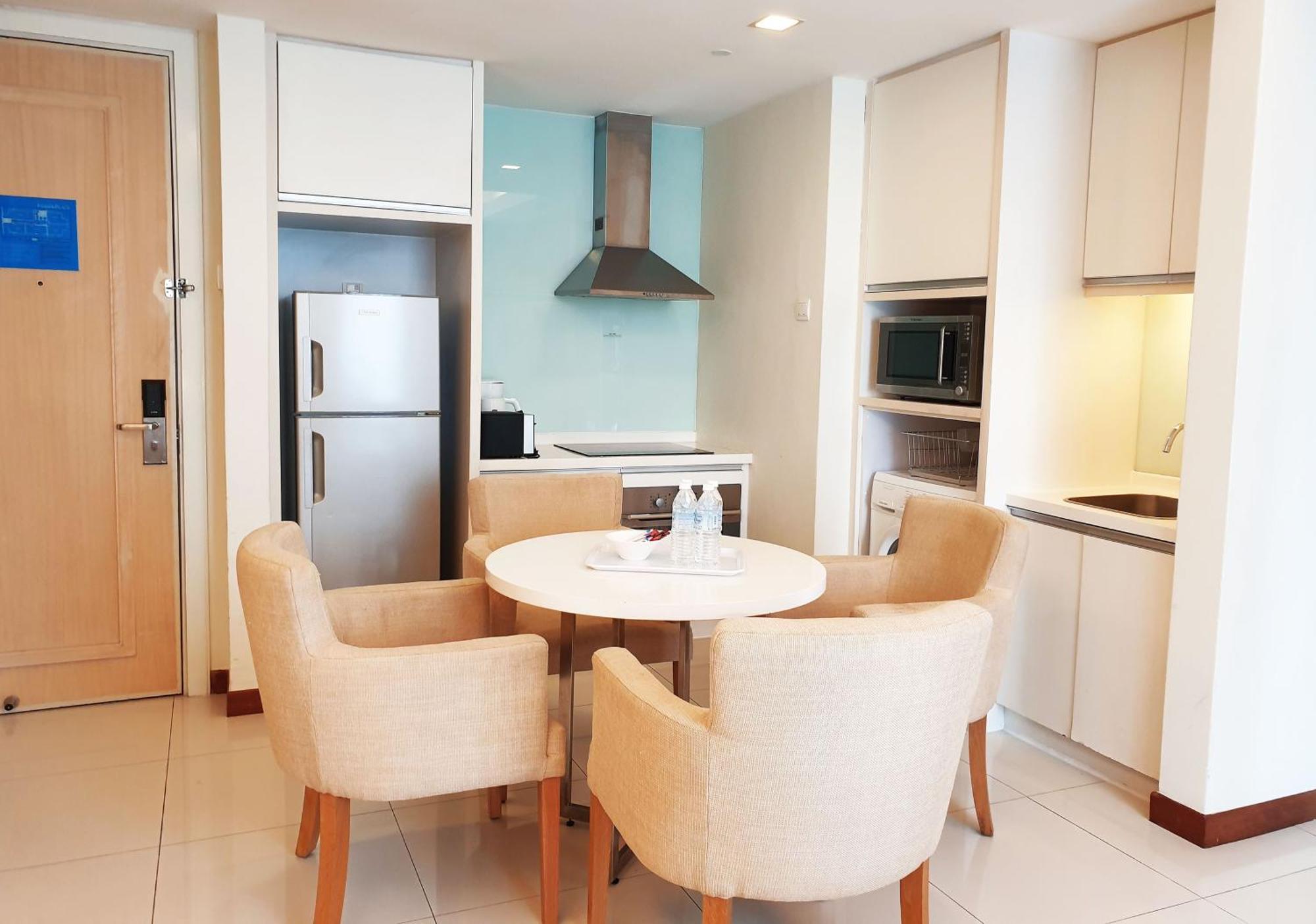 Cormar Suites Kuala Lumpur Rum bild